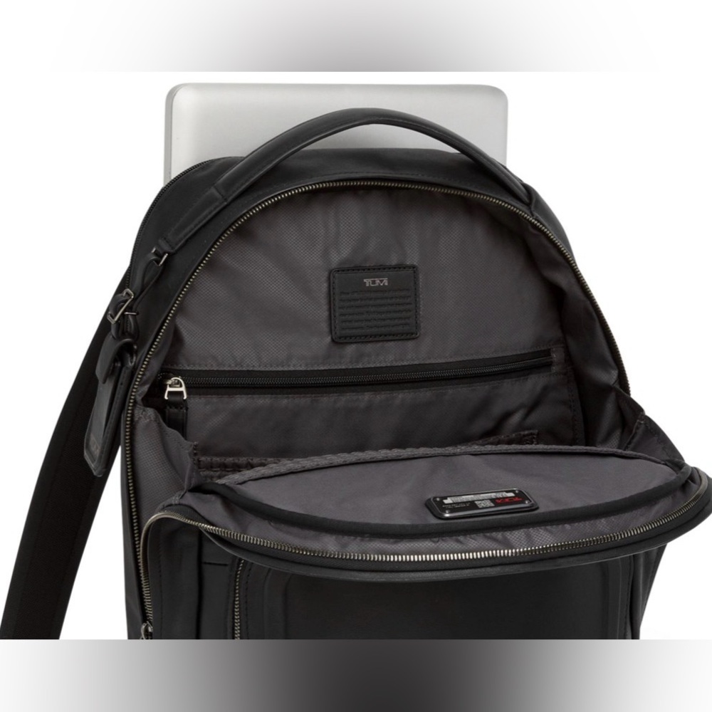 Tumi Harrison Warren Leather Backpack- NWT - Picture 8 of 8